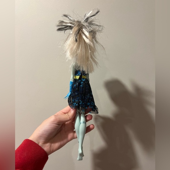 Monster High Doll Frankie Stein  Dance The Fright Away Mattel - Picture 4 of 6